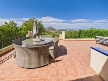 9785luxury4bedroom4bathvillawithprivatepoolan