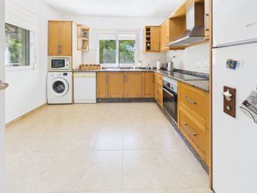 9785luxury4bedroom4bathvillawithprivatepoolan