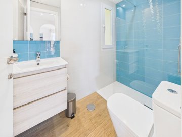 9785luxury4bedroom4bathvillawithprivatepoolan