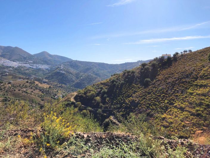 Image No.11-1 Bed Villa for sale