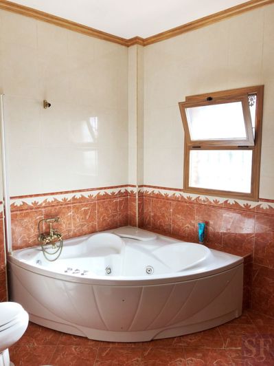 Image No.9-4 Bed Villa for sale