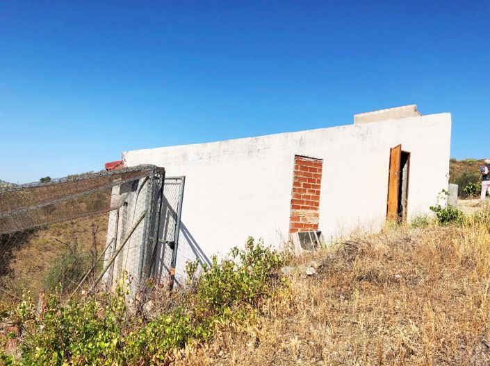 Image No.2-3 Bed Plot for sale