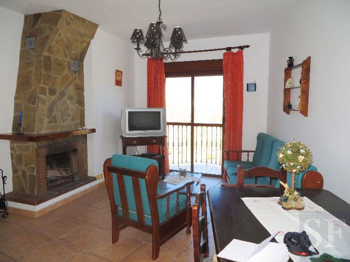 Image No.3-2 Bed Townhouse for sale