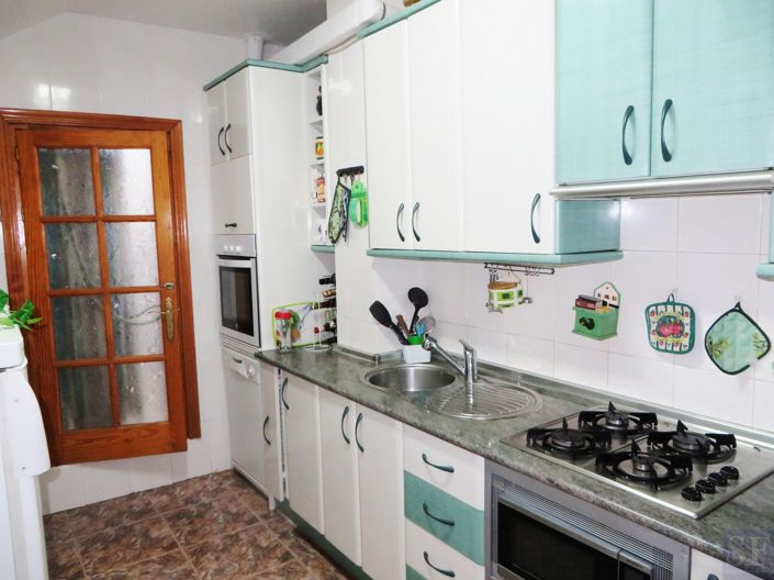 Image No.2-3 Bed Townhouse for sale