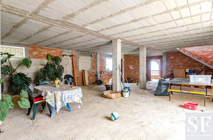 Image No.9-3 Bed Townhouse for sale