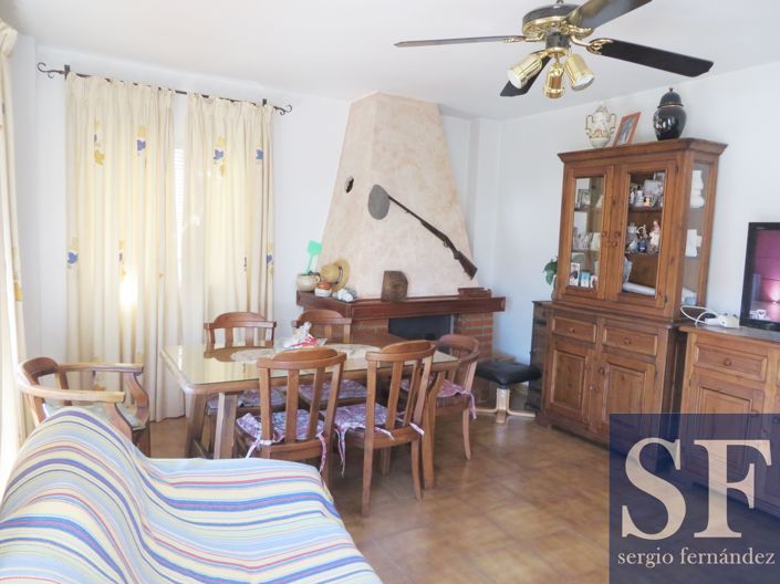 Image No.3-3 Bed Townhouse for sale