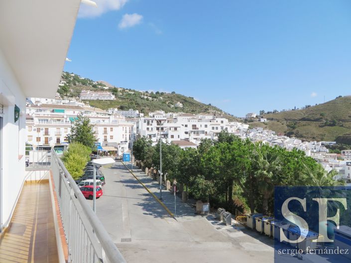 Image No.6-3 Bed Townhouse for sale