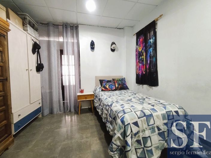 Image No.8-3 Bed Townhouse for sale