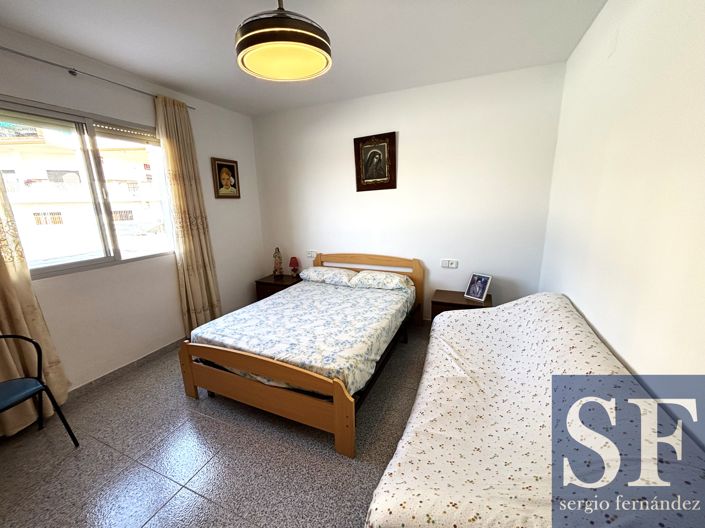 Image No.8-5 Bed Townhouse for sale