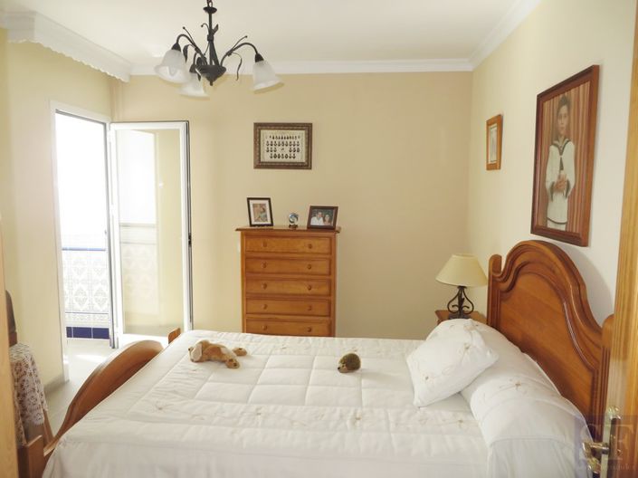 Image No.6-4 Bed Townhouse for sale