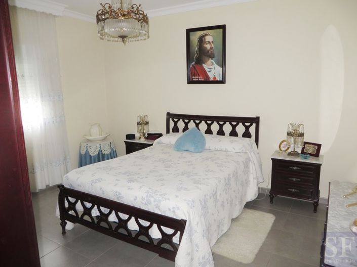 Image No.8-4 Bed Townhouse for sale