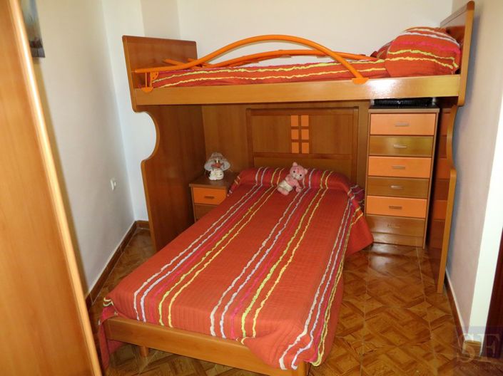 Image No.8-5 Bed Townhouse for sale