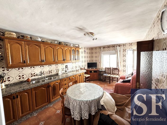 Image No.3-3 Bed Townhouse for sale