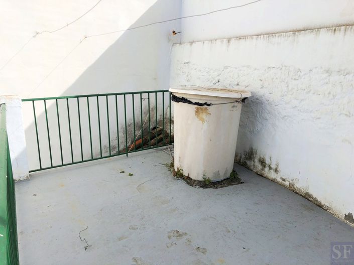 Image No.16-4 Bed Townhouse for sale