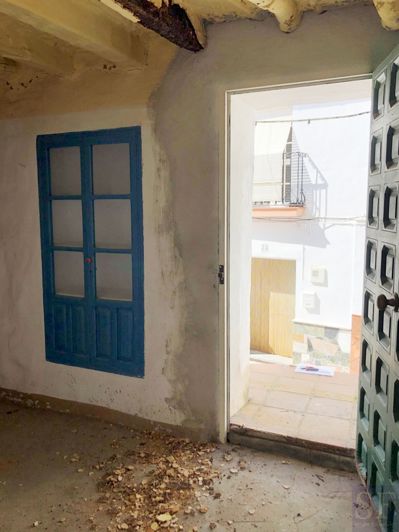 Image No.3-4 Bed Townhouse for sale