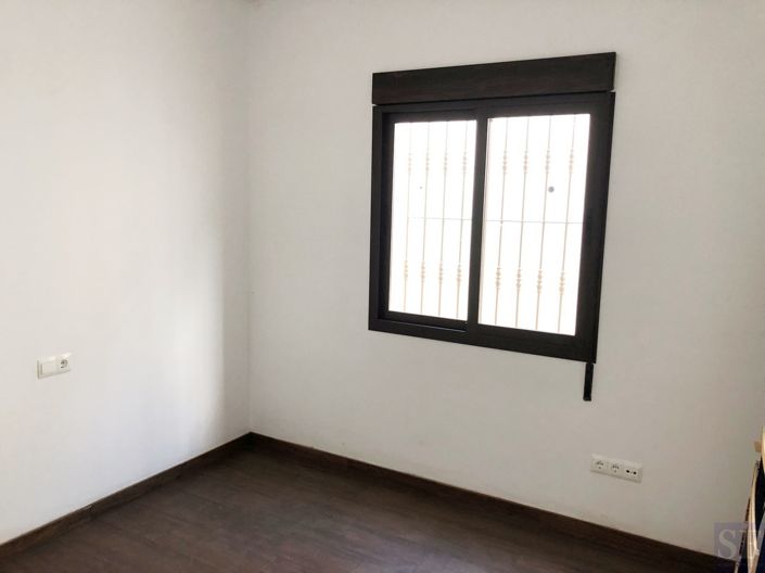 Image No.12-3 Bed Villa for sale