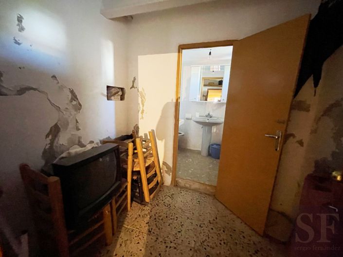 Image No.13-3 Bed Townhouse for sale