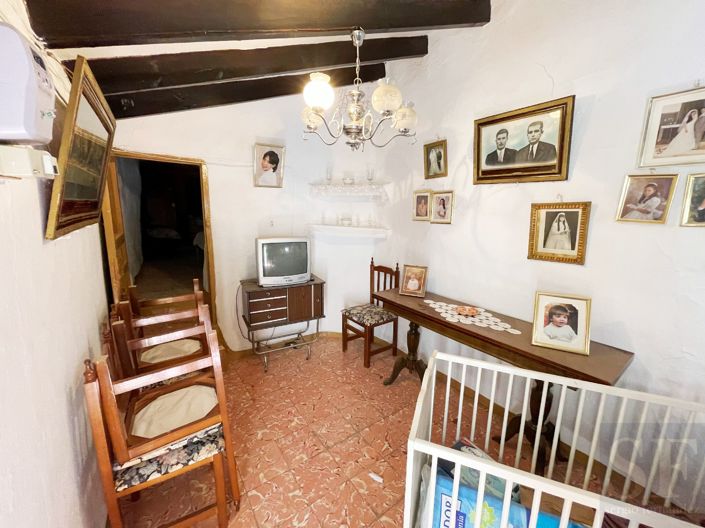 Image No.2-3 Bed Townhouse for sale