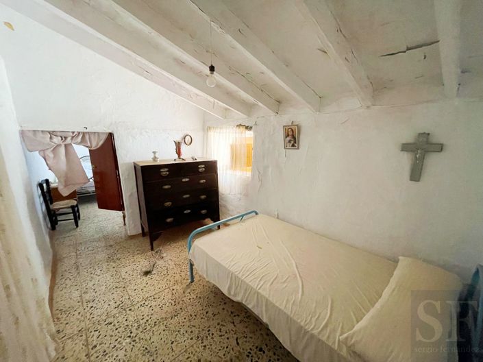 Image No.7-3 Bed Townhouse for sale