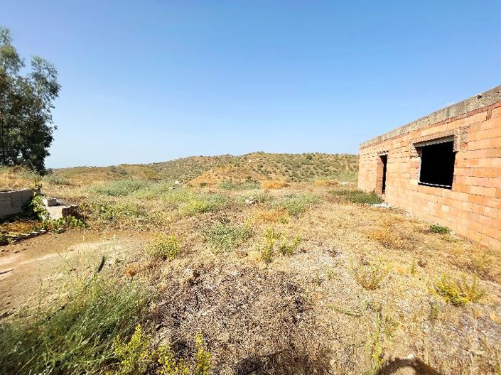 Image No.5-2 Bed Villa for sale