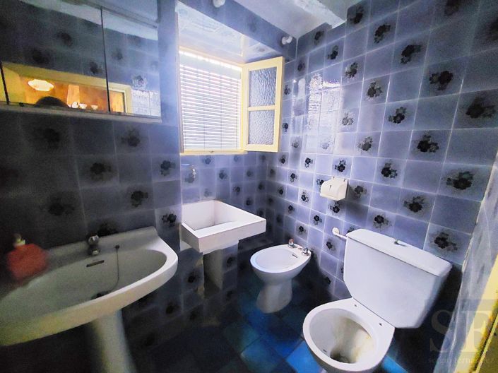 Image No.17-4 Bed Townhouse for sale