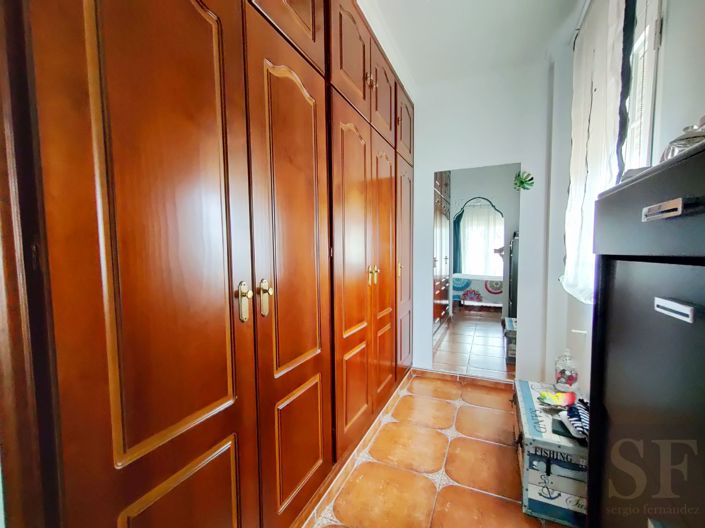 Image No.13-4 Bed Villa for sale