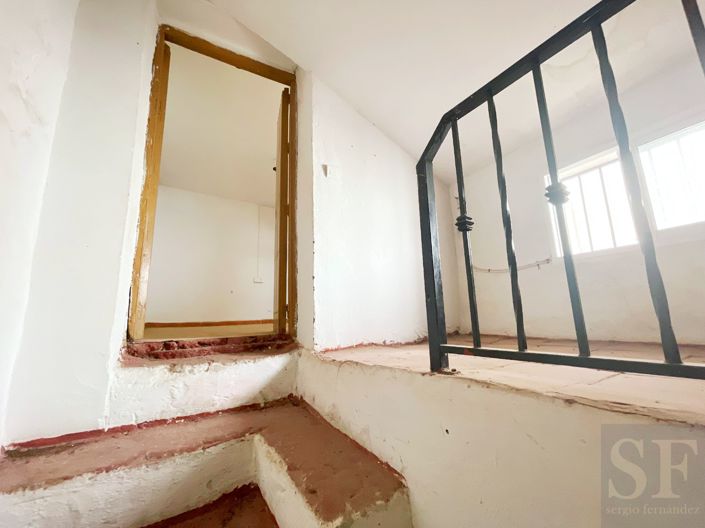 Image No.7-3 Bed Townhouse for sale