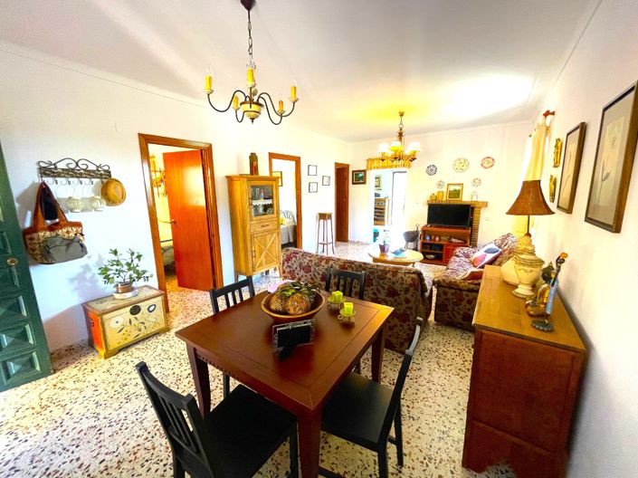 Image No.3-Villa de 4 chambres à vendre à Algarrobo