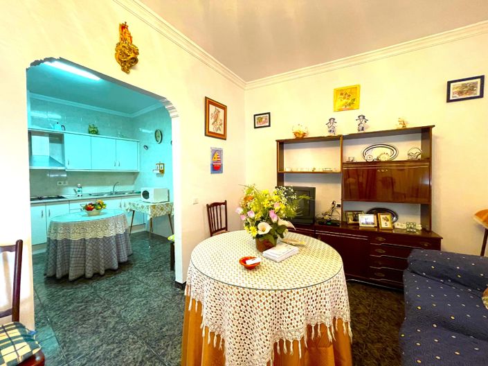 Image No.4-3 Bed Townhouse for sale