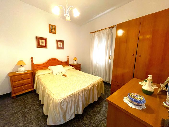 Image No.9-3 Bed Townhouse for sale