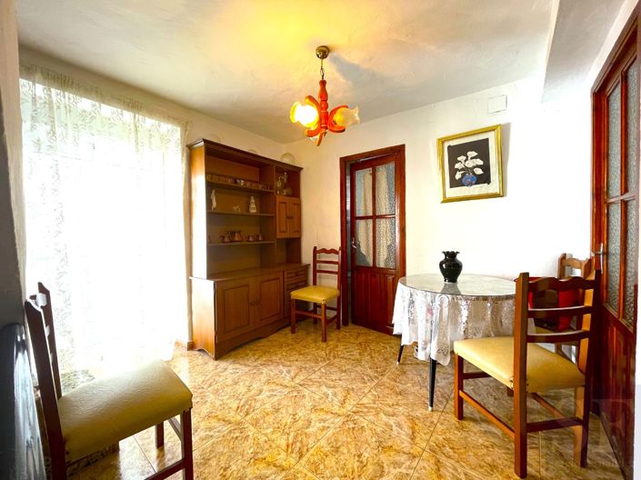 Image No.6-4 Bed Townhouse for sale