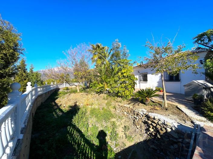 Image No.18-4 Bed Villa for sale