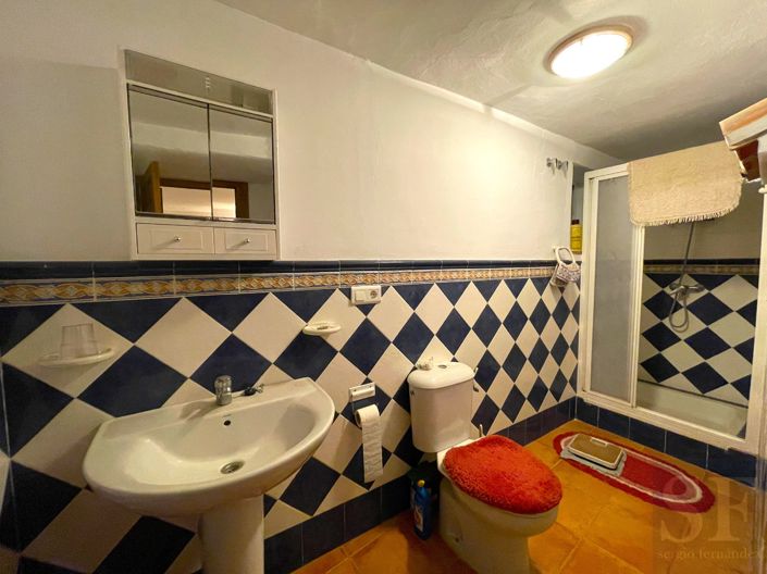 Image No.8-3 Bed Townhouse for sale