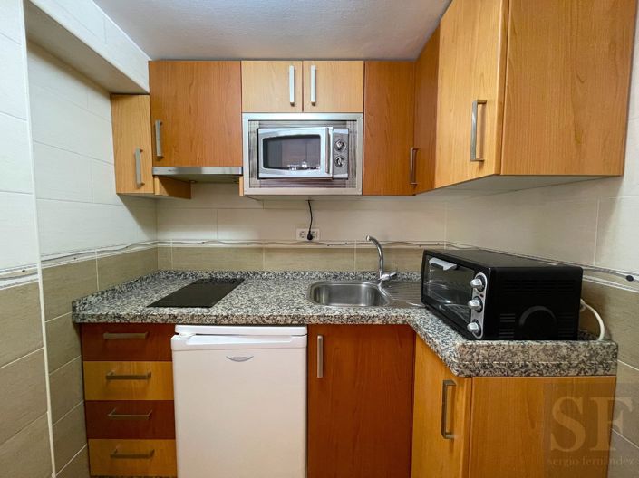 Image No.17-7 Bed Townhouse for sale