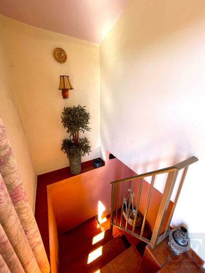 Image No.9-2 Bed Townhouse for sale