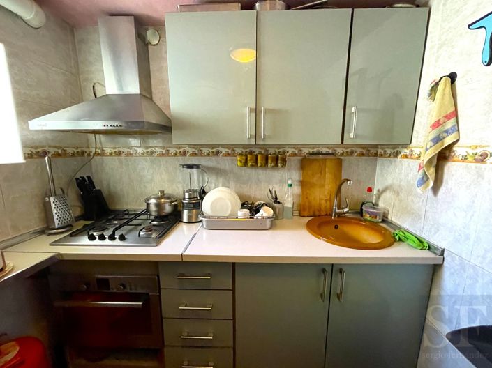 Image No.6-2 Bed Townhouse for sale