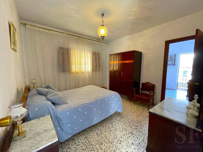 Image No.9-3 Bed Townhouse for sale