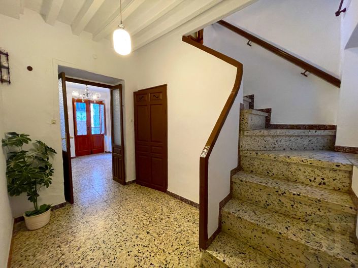 Image No.2-3 Bed Townhouse for sale