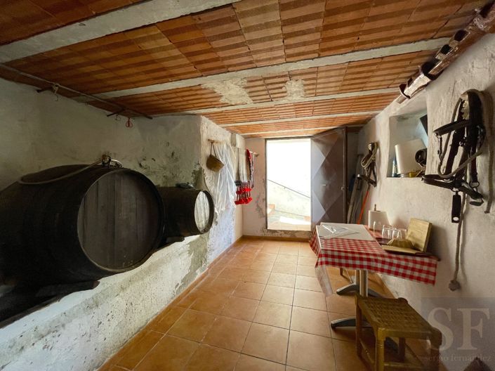 Image No.11-Townhouse for sale