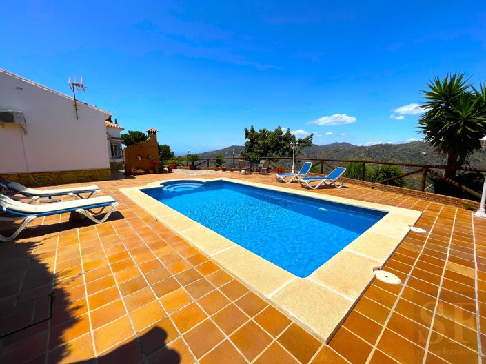 Image No.15-2 Bed Villa for sale