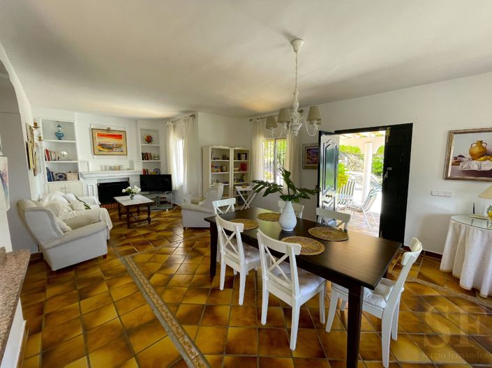 Image No.5-2 Bed Villa for sale