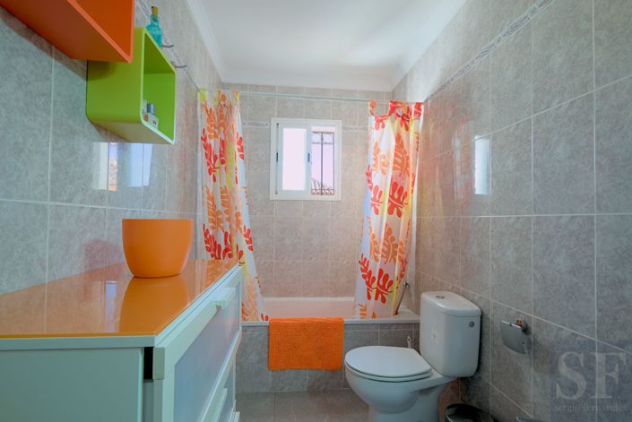 Image No.12-3 Bed Villa for sale