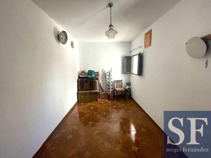 Image No.4-3 Bed Townhouse for sale