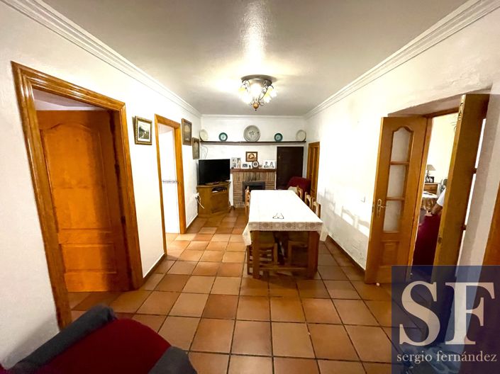 Image No.3-4 Bed Townhouse for sale