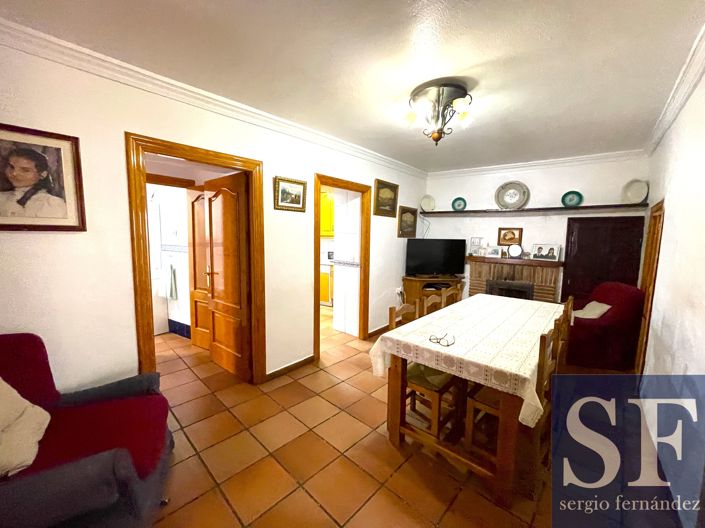 Image No.4-4 Bed Townhouse for sale