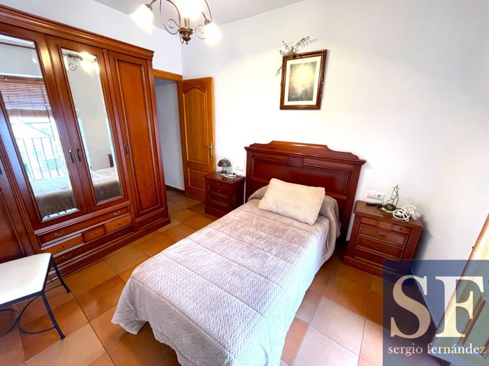 Image No.7-4 Bed Townhouse for sale