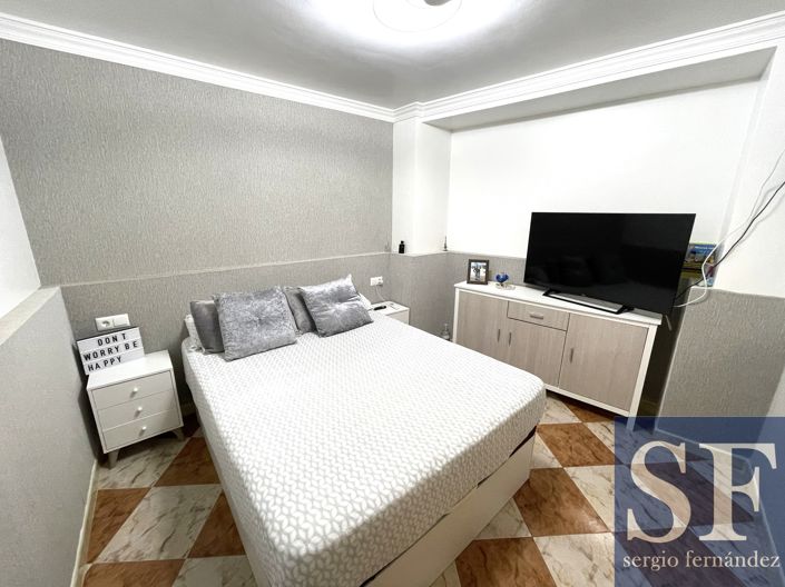 Image No.8-2 Bed Townhouse for sale