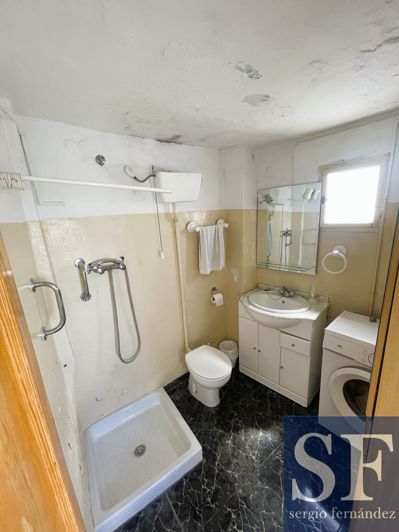 Image No.12-3 Bed Townhouse for sale