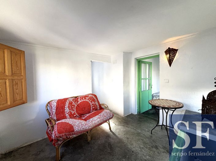 Image No.11-3 Bed Townhouse for sale