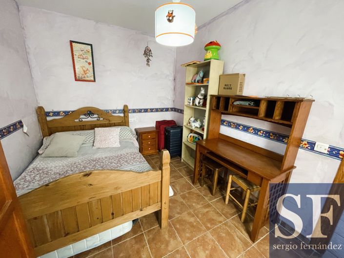 Image No.10-3 Bed Apartment for sale